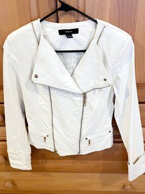 White faux leather zip up jacket with pockets size S